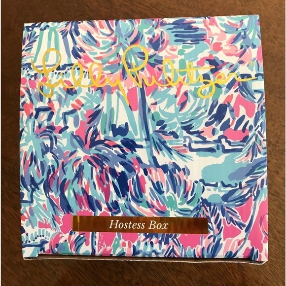 Lilly Pulitzer Cabana Cocktail Hostess Box - Picture 4 of 5